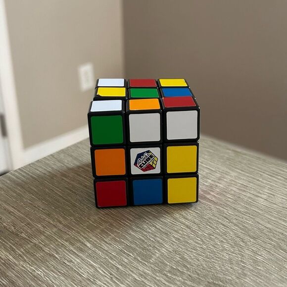 PREOWNED … Colorful RUBIK’S Puzzle Cube - Picture 1 of 2